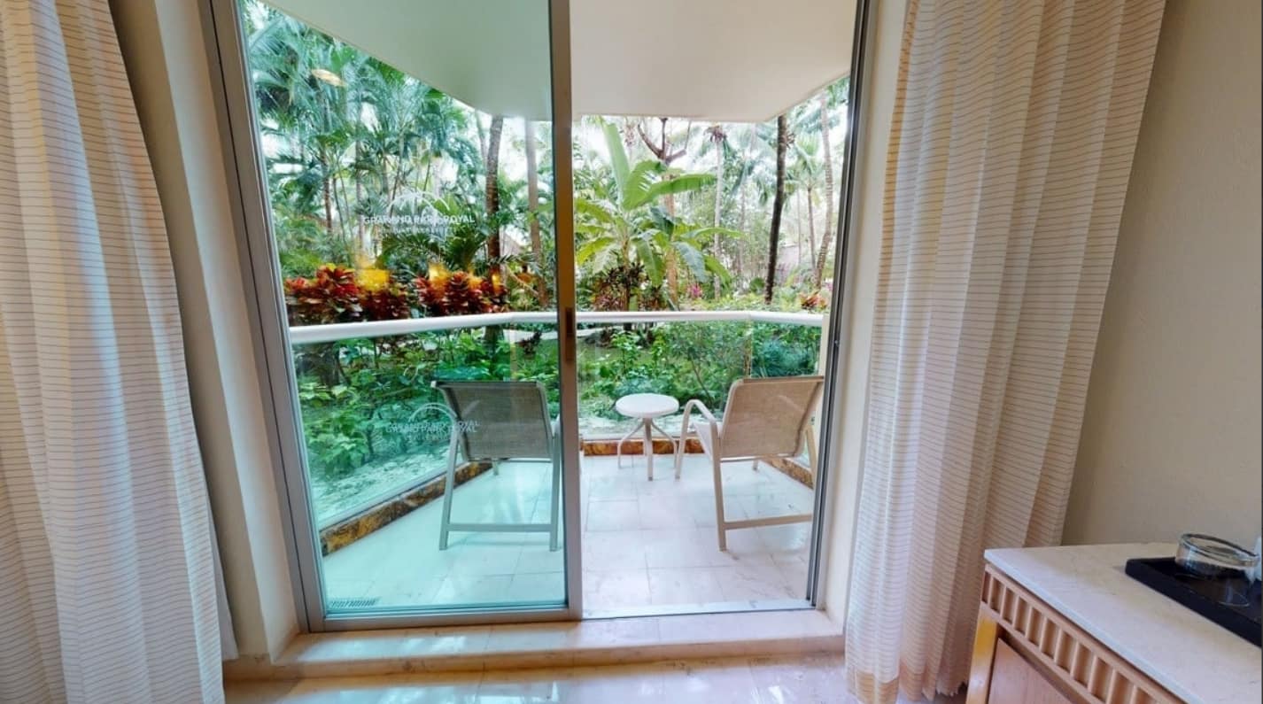 Grand Park Royal - Nature view room (2)