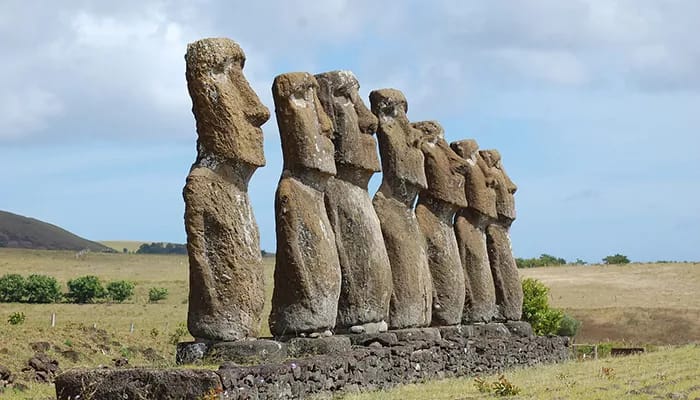 easter-island-4523179_1280